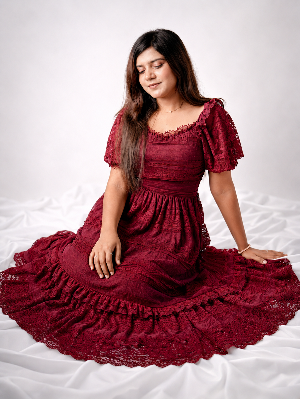Romantic Lace Gown (Deep Wine)