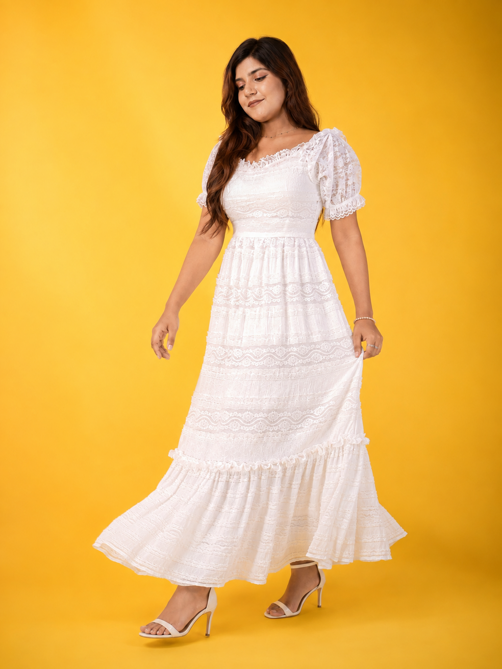 Romantic Lace Gown (Pearl White)